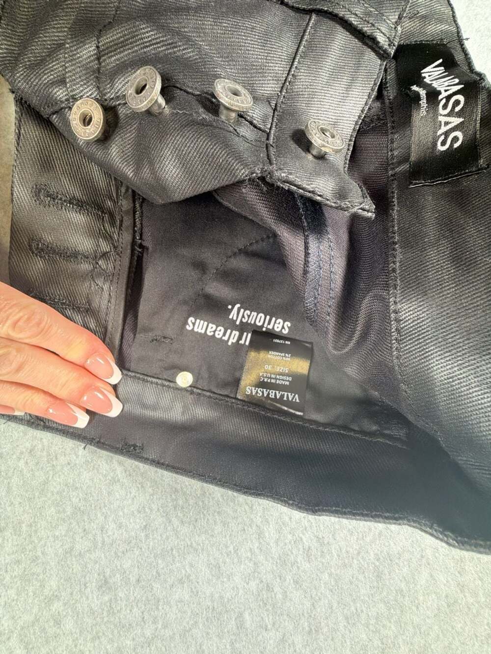 Valabasas Black Coated Pleated Biker Jeans Size 30 - Picture 8 of 11